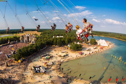 Camping på Dominator Festival 2020