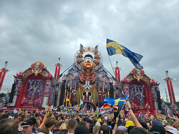 Camping på Defqon.1