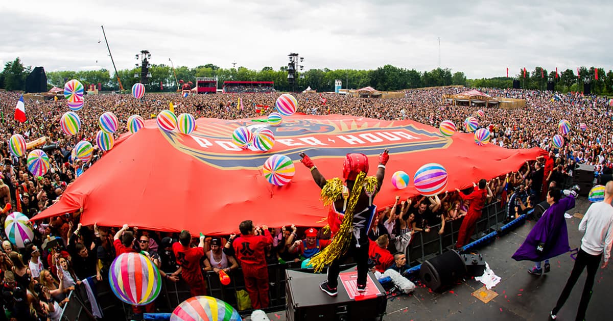 Defqon1 Power Hour flagga